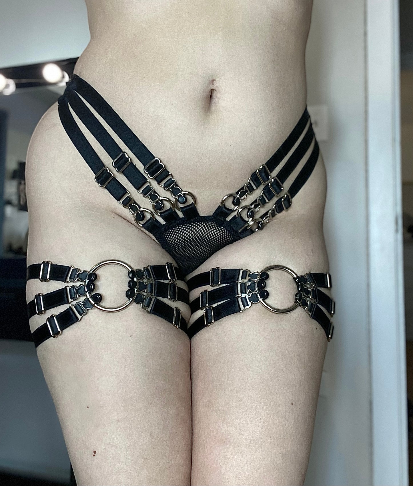 Saleos Thong